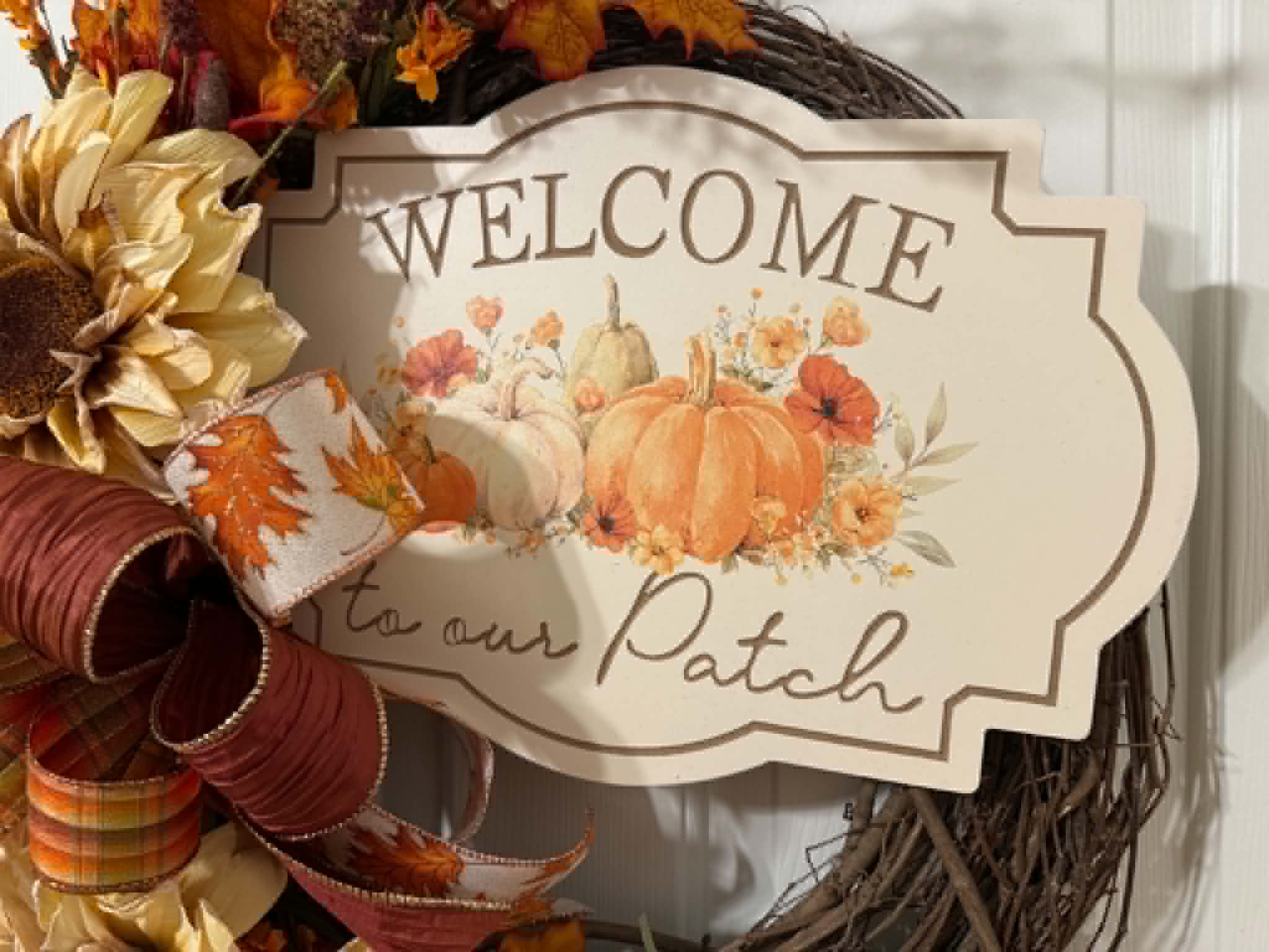 Welcome Sign Detail