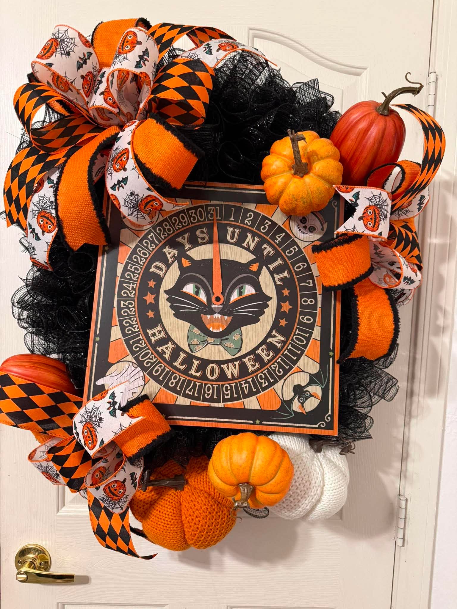 Days Until Halloween Black Cat Wreath full view